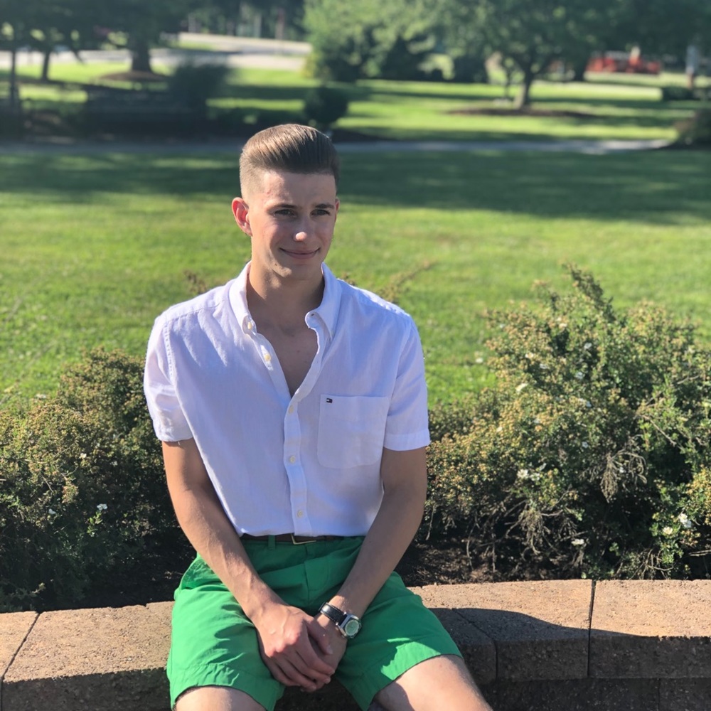Meet your Posher, Anthony